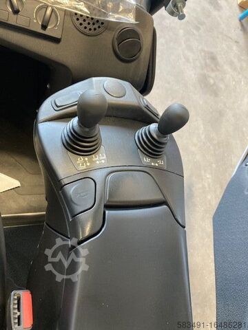 Stivuitoare diesel Linde H25D-02