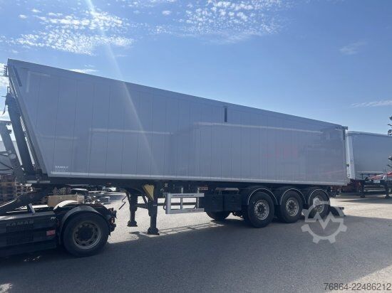 टिपर सेमिट्रेलर KEMPF SKM 39 ALU-KASTENMULDE 55M³ ROLLPLANE