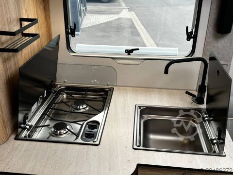Camper integrado Eura Mobil Integra Line GT 726 EF