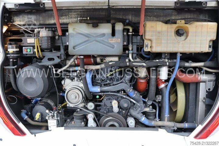 Långfärdsbuss Iveco Magelys/ lift/ 13m