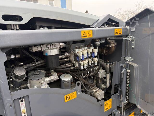 Gusjeničar finišer Vögele Super 800i Asphaltfertiger NEUWERTIG!