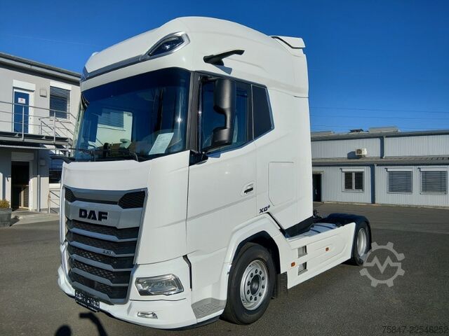Standart çekici ünitesi DAF XG+ 530 FT Vollluft Standklima