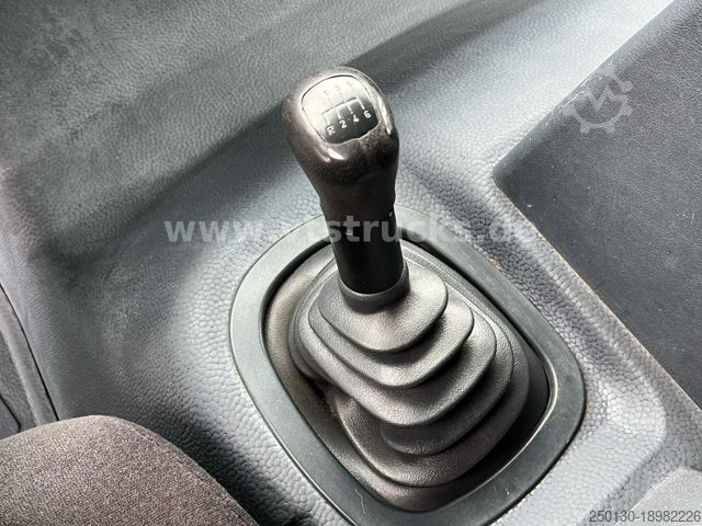 Pick-up skåpbil MERCEDES-BENZ Atego 1328 Pritsche 4x2 Blatt-/Luft