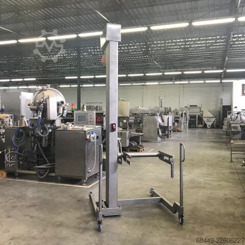Încărcare mobilă pentru cărucioare standard de 200 L Barsso mobiele lift voor 200L normwagens