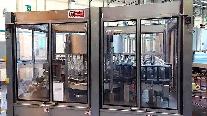 Echipament de etichetare SACMI Labelling S.p.A. Opera 400 RF