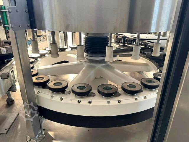 Echipament de etichetare SACMI Labelling S.p.A. Opera 400 RF