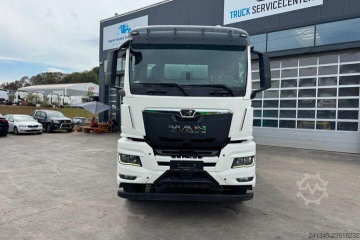Xe ben MAN TGS 50.510 10x4 18m3