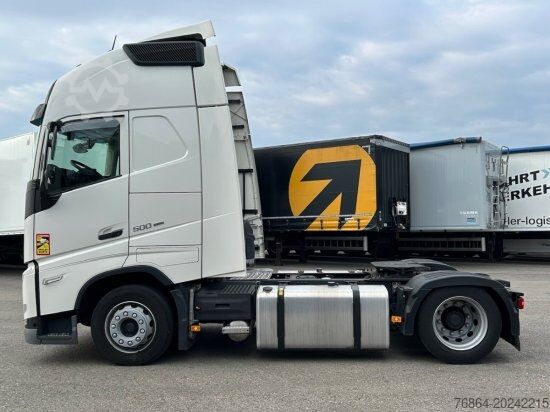 Cap tractor voluminos VOLVO FH 500 E6, LOW DECK, I-SHIFT, VOLL-LUFT, STANDKLIMA