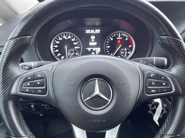 טנדר ארגז ארוך Mercedes-Benz Vito lang automatik Distronik 2xPDC