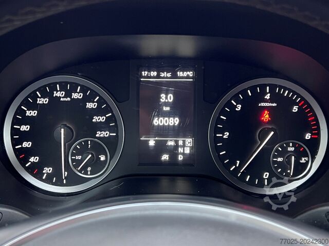 טנדר ארגז ארוך Mercedes-Benz Vito lang automatik Distronik 2xPDC