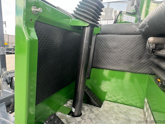 Cărucior cu stivuitor cu 4 căi Combilift C5000 / Low mast/ Only 2800 mm height