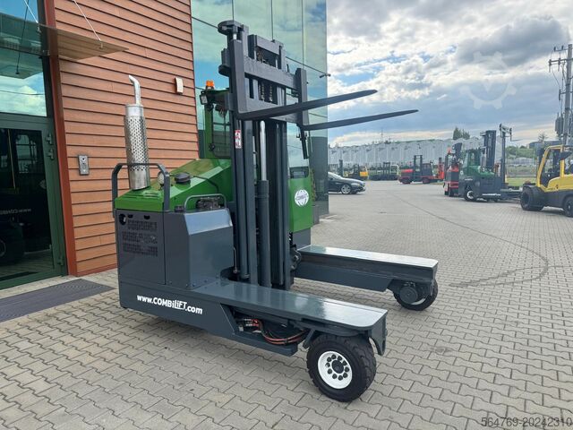 Cărucior cu stivuitor cu 4 căi Combilift C5000 / Low mast/ Only 2800 mm height