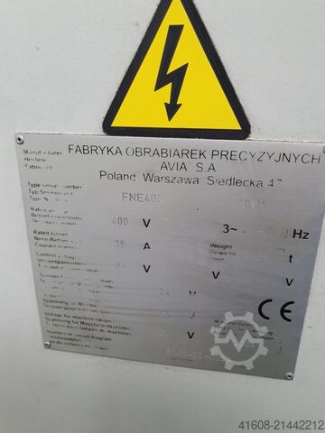 Tool Room Milling Machine - Universal AVIA FNE 40 NC