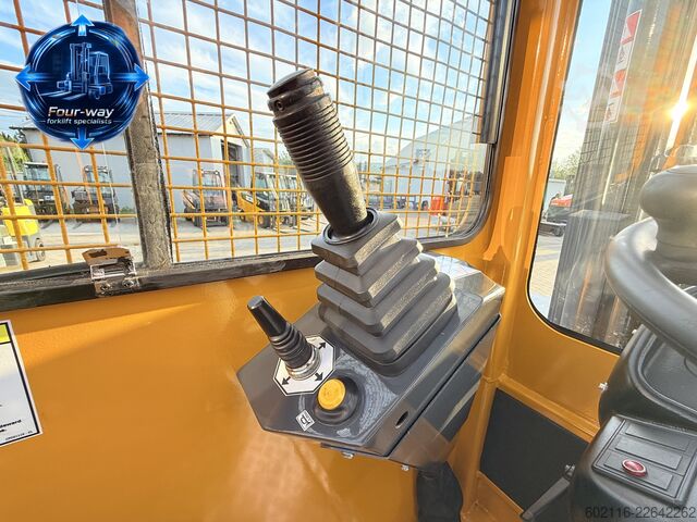 Chariot élévateur multidirectionnel Combilift C5000SL DIESEL TRIPLEX 6100 POSITIONER