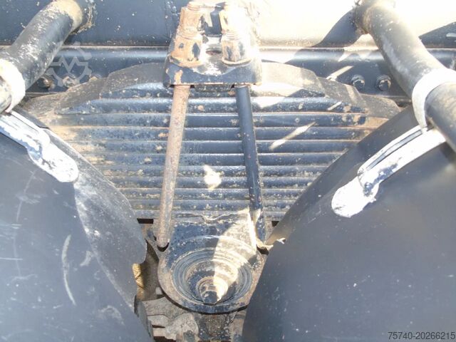 Dumper Renault Kerax 520DXI + MANUAL + SPRING + 8X4