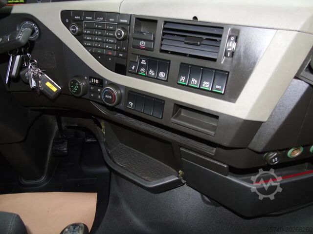 Standard-SZM Volvo FH 460 + PTO + SPOILER + EURO 6