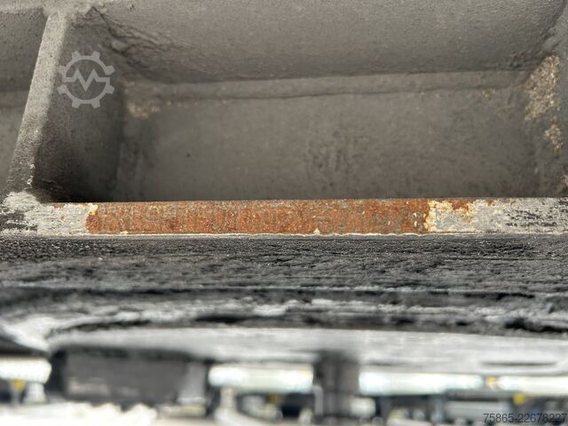 Kjøle- og frysetransport H.T.F HZO 42 / Thermo King SLXe 300 / Stuuras / Loadl...