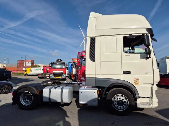 Standardní traktor DAF XF 480 FT SUPER SPACE CAB