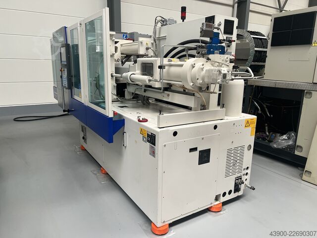  KraussMaffei KM 130 - 750 CX
