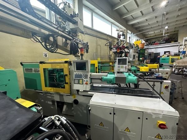 Formsprutningsmaskin Arburg 320C 600-250