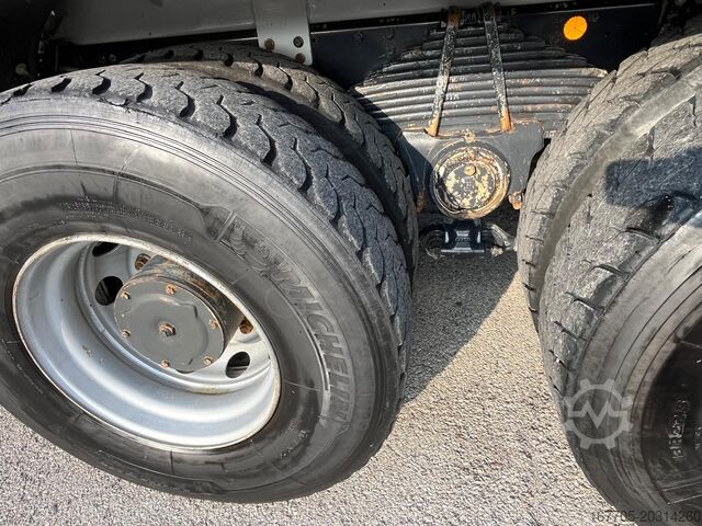 Automatinė betono maišyklė Iveco Trakker 450