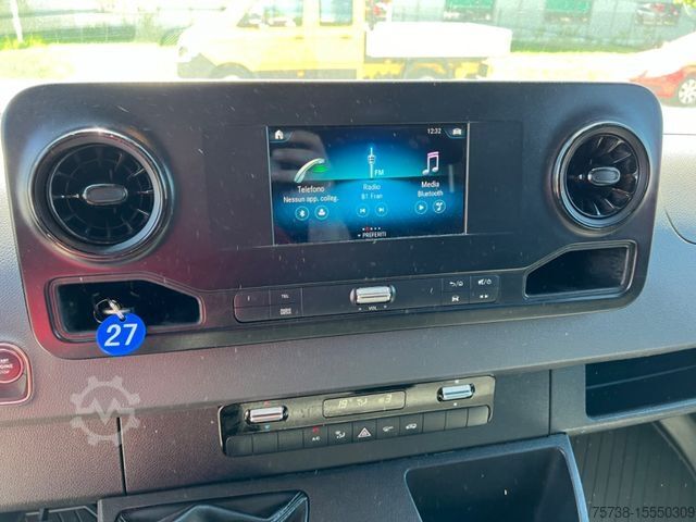 Dubă cu acoperiș înalt MERCEDES-BENZ Sprinter 314 CDI MAXI/Klima/3-Sitze/MBUX