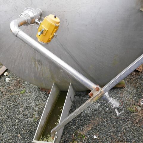 Rezervor de 6500 litri, Aisi 304 cu agitator cu palete înclinate.  7153