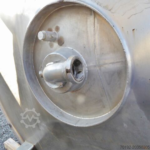 10.000-Liter isolierter Mischtank mit seitlich angebrachtem Tauchheizer  6940