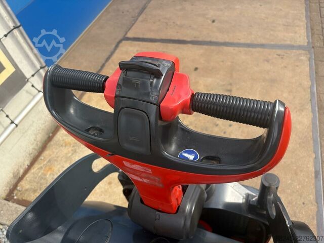 VS-23054 Electric triplex stacker Linde 5700mm LINDE L14AP