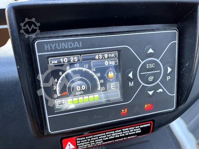 Empilhador eléctrico de 3 rodas Hyundai 20BT-9U