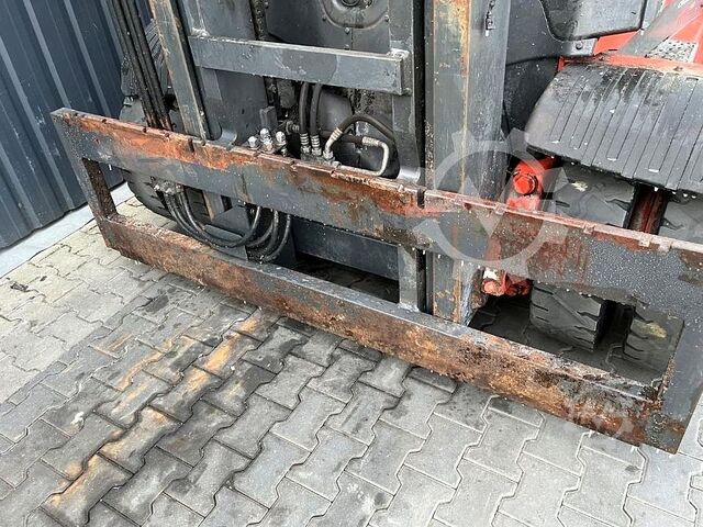 Empilhadeira diesel Linde H80D-03