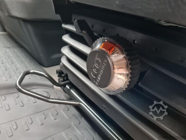 Minibus Man TGE 3.180 TDi Kombi 9 Sitze ALU KAMERA LED LEDER Sonderumbau