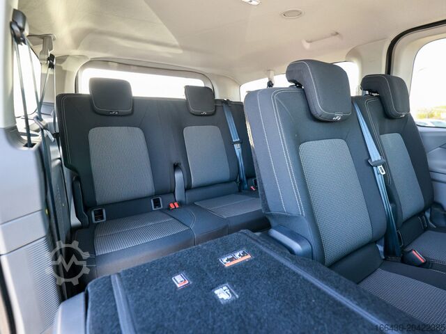 Minibus VW T7 Caravelle 2.0 TDI LR 8 Sitze Autom. NAVI