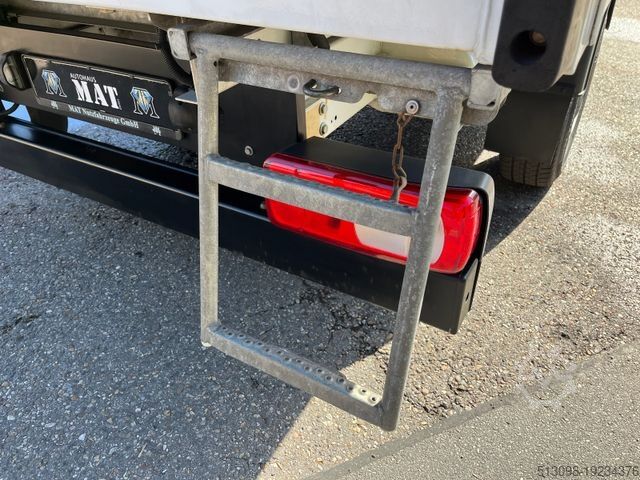 Xe thùng kín VOLKSWAGEN CRAFTER 2,0TDI AUTOMATIK XXL KOFFER KLIMA 1.HAND