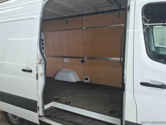 Pakettiauto Mercedes-Benz Sprinter 317 CDI,L2H2,Automatik,Kamera,Navi