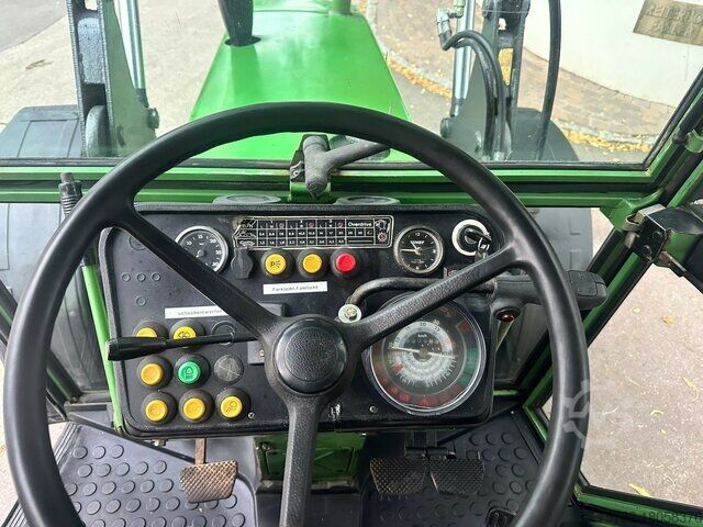Traktori Fendt Farmer 309 mit Frontlader