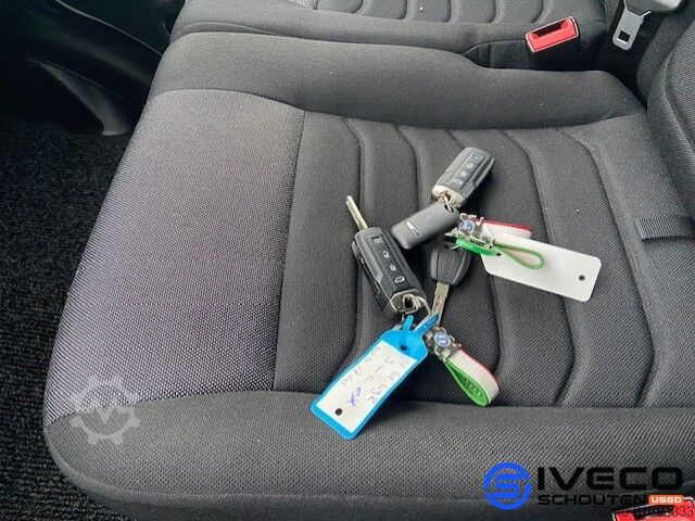 Iveco Daily 35S14V A8 Régulateur de vitesse - Automatique - L3H2 - 2.3L 140ch - Attelage Iveco Daily 35S14V A8  Cruise Control - Automaat - L3...