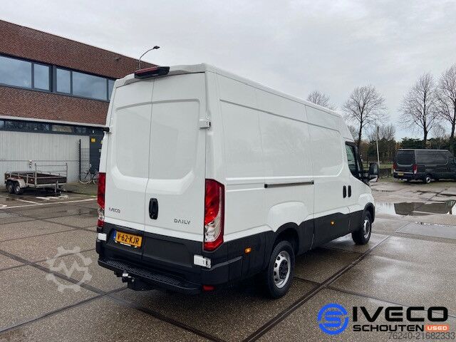 Iveco Daily 35S14V A8 Régulateur de vitesse - Automatique - L3H2 - 2.3L 140ch - Attelage Iveco Daily 35S14V A8  Cruise Control - Automaat - L3...
