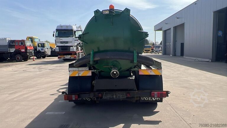 Usisno vozilo Volvo FL 6 - 14 (8000 L / MANUAL PUMP / POMPE MANUELLE)