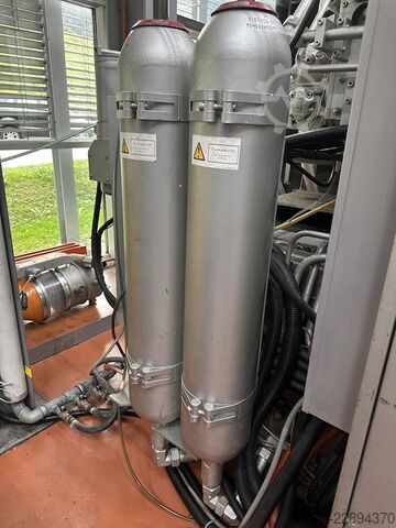 Mašina za brizganje plastike NETSTAL SYNERGY  S-2400-900