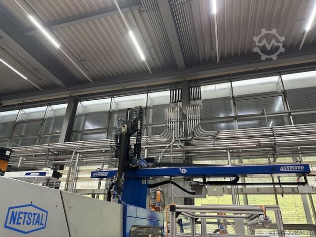 Mašina za brizganje plastike NETSTAL SYNERGY  S-2400-900
