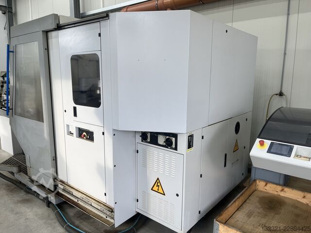 Fresadora CNC universal Mikron UMS 900 mit IKZ + 4. Achse