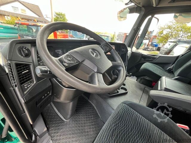 Grúa montada en camión MERCEDES-BENZ Arocs 2648 6x2 3-Achs Kipper Heckkran Funk