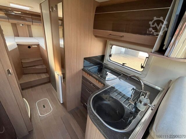 Autorulotă integrată BÜRSTNER Aviano I 840 -  - Hub/Einzelbetten -
