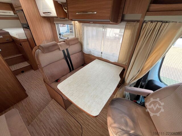 Autorulotă semi-integrată CARADO T 448 - Einzelbetten - Hubbett -  -