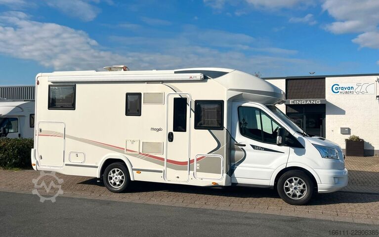 Autocaravana semi-integrada CHALLENGER Mageo 387 GA - Hubbett - Einzelbetten - Klima -