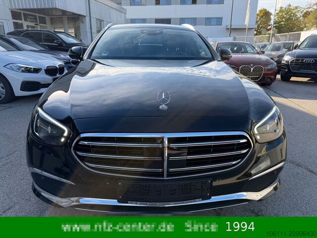 Kleinbus MERCEDES-BENZ E 300 de T EXCLUSIVE Interieur 360° DISTRONIC