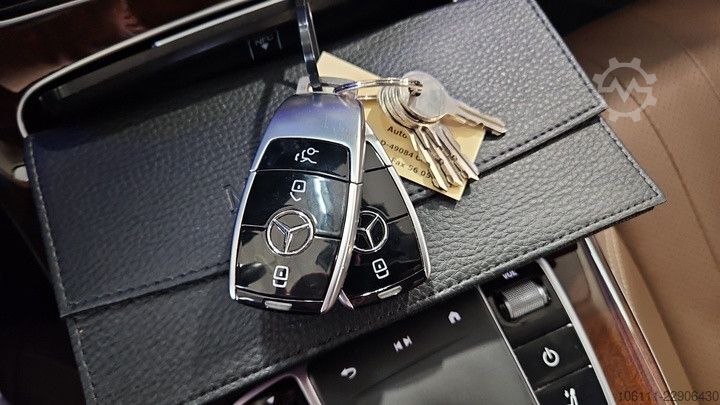 Kleinbus MERCEDES-BENZ E 300 de T EXCLUSIVE Interieur 360° DISTRONIC