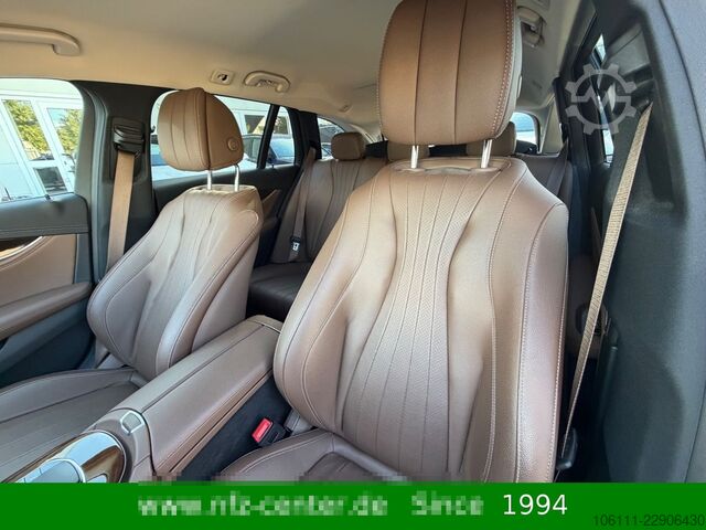Miniautocarro MERCEDES-BENZ E 300 de T EXCLUSIVE Interieur 360° DISTRONIC