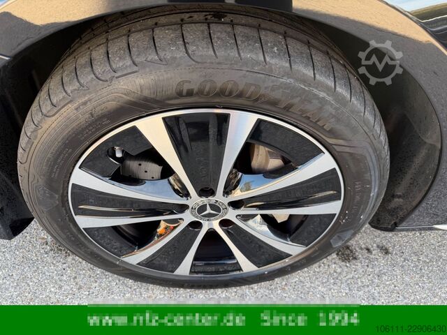Miniautocarro MERCEDES-BENZ E 300 de T EXCLUSIVE Interieur 360° DISTRONIC